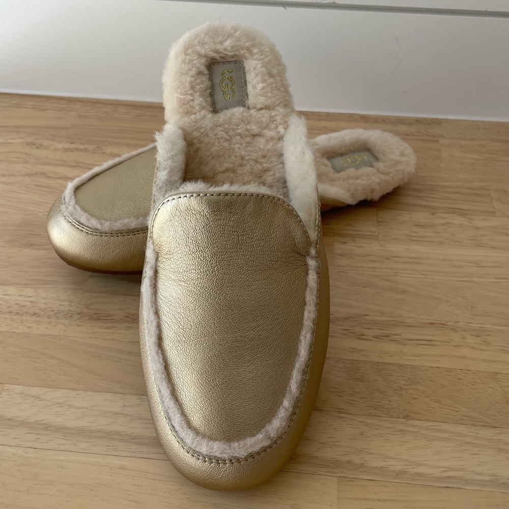 Ugg Women’s Lane Metallic Gold Loafer Slipper